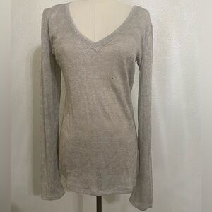 Express Fitted Gray Long Sleeve Blouse